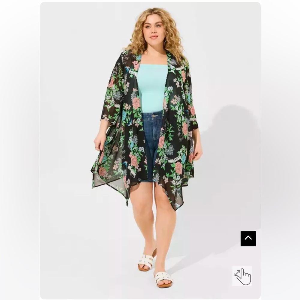 Torrid Hanky Hem Kimono